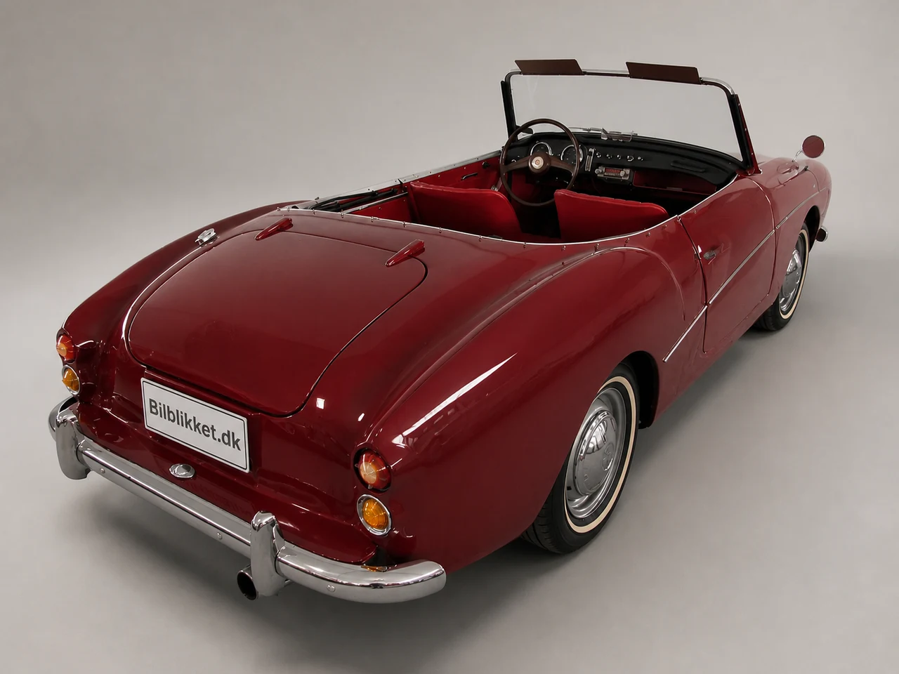 AI-redigeret modelillustration af Datsun convertible