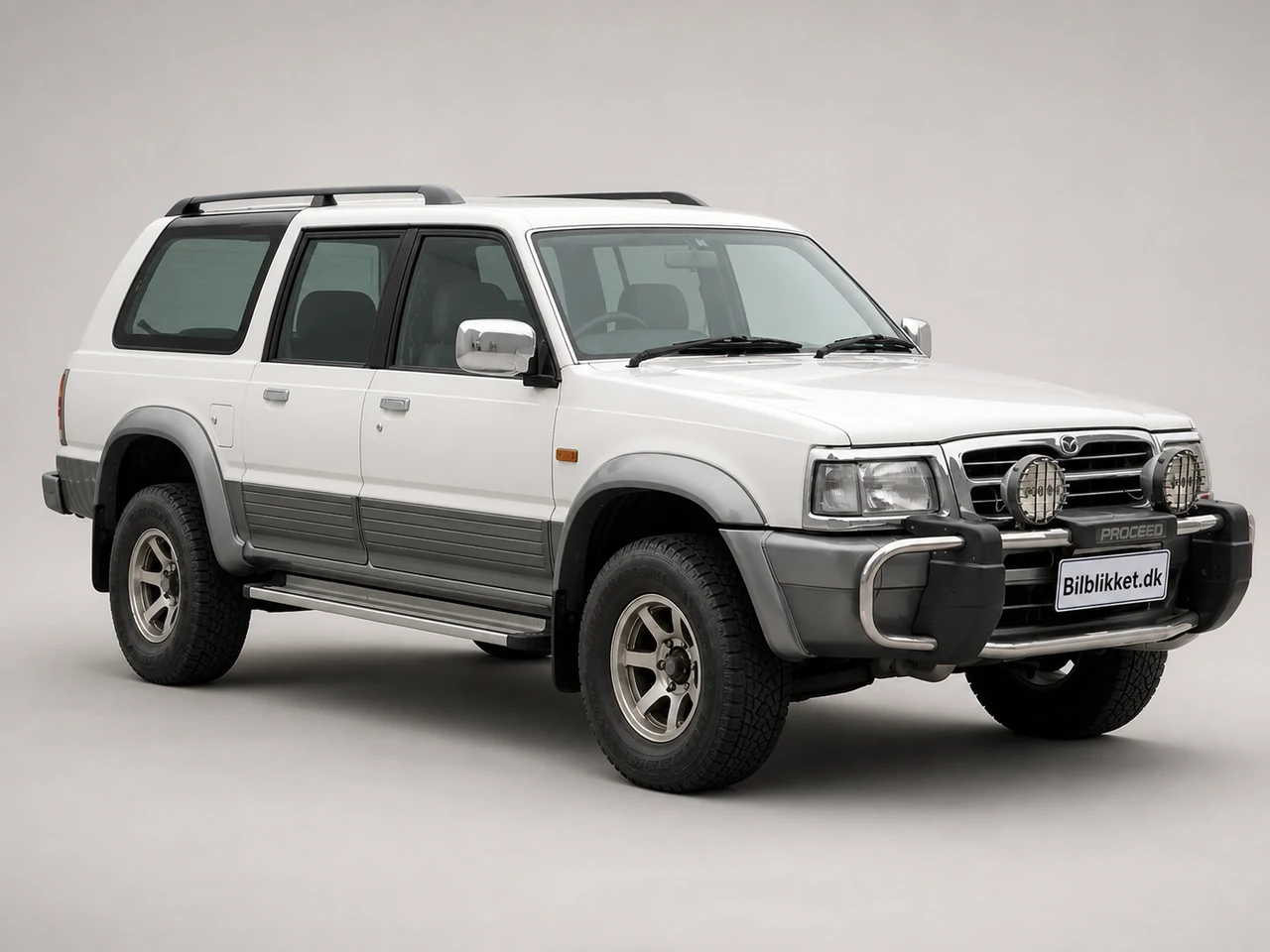 AI-redigeret modelillustration af Mazda Proceed Marvie