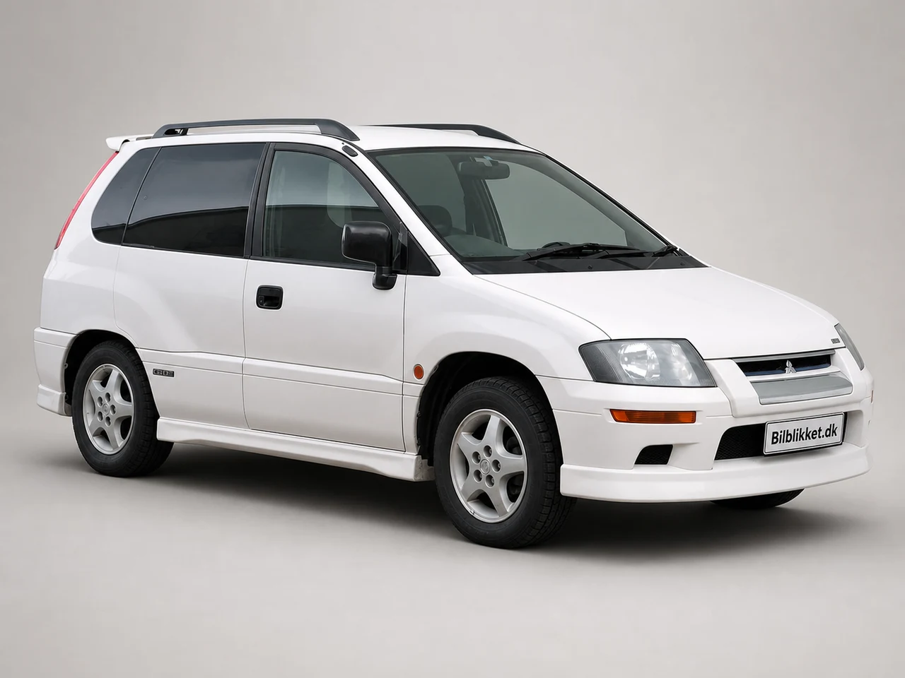 AI-redigeret modelillustration af Mitsubishi RVR